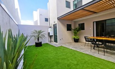 4 Recámaras con Baño en La Vista Residencial Querétaro 