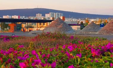 4 Recámaras con Baño en La Vista Residencial Querétaro 