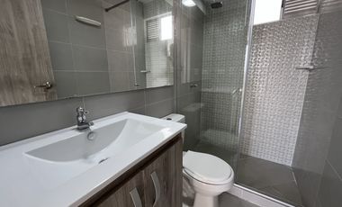 apartamento en arriendo/venta en altos de los rosales. Cod A107002