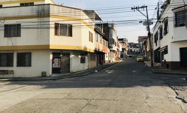 edificio en arriendo en libertadores. Cod A15558