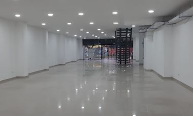 edificio en arriendo en libertadores. Cod A15558
