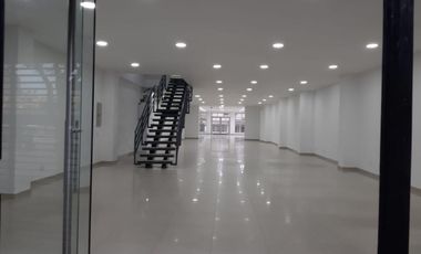 edificio en arriendo en libertadores. Cod A15558