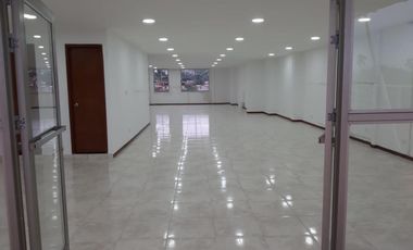 edificio en arriendo en libertadores. Cod A15558