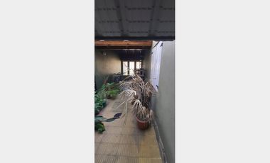 Casa  en Venta Lomas del Mirador / La Matanza (B111 371)