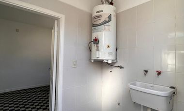 Casa de 3 AMBIENTES en alquiler