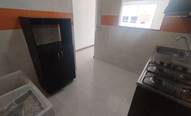 apartamento en arriendo en brisas de los Álamos. Cod A11696