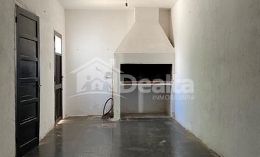 Casa interna de 2 habitaciones. Disponible en Febrero