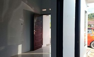 Rumah Baru Lokasi Strategis di Kota Padang