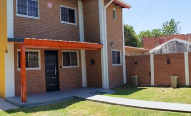 Casa En Venta - Francisco Alvarez