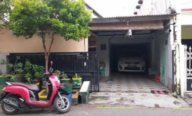 Rumah Tengah Kota Jalan Jepara Bubutan Surabaya