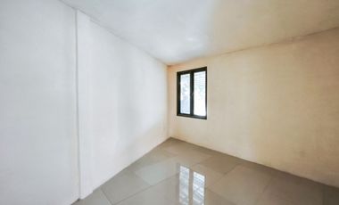 Rumah SHM Luas 9 Menit ke RS Hermina Bogor 3 Kamar Hadap Timur J-46044