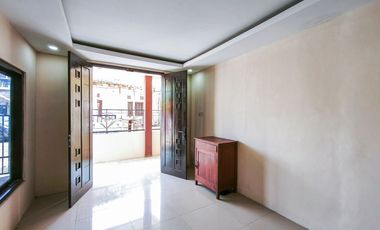 Rumah SHM Luas 9 Menit ke RS Hermina Bogor 3 Kamar Hadap Timur J-46044