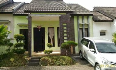 DIJUAL VILLA SIAP HUNI, STRATEGIS DEKAT JATIM PARK 2 DI BATU, MALANG