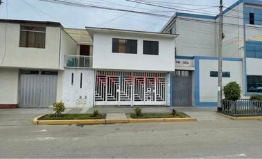 Casa Con Cochera Mas Departamento En El Milagro