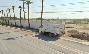 TERRENO EN VENTA EN ANTIGUA CARRETERA A SAN PEDRO (ZONA AEROPUERTO)