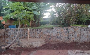 Casa + Local Comercial- Pto. Esperanza