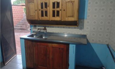 Casa + Local Comercial- Pto. Esperanza