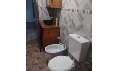 Casa + Local Comercial- Pto. Esperanza