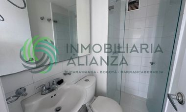apartamento en arriendo en modelo. Cod A17284