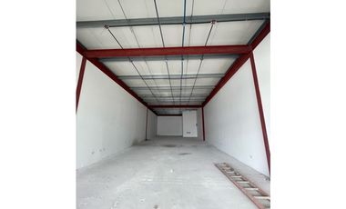 Condado Del Rey/Local $2,288/Alquiler