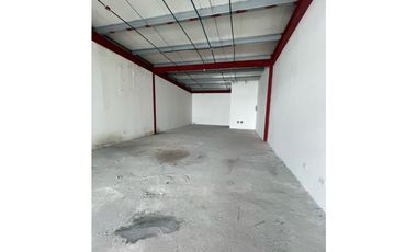 Condado Del Rey/Local $2,288/Alquiler