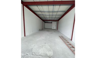 Condado Del Rey/Local $2,288/Alquiler