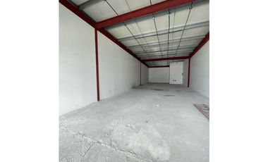 Condado Del Rey/Local $2,288/Alquiler