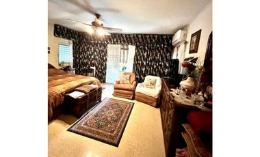 Se Vende Hermosa casa con amplio terreno en Hato Pintado la Loma