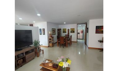 Apartamento en venta,  Laureles.