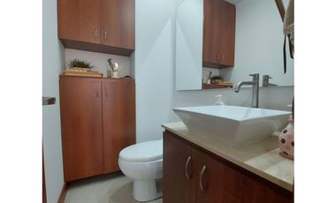 Apartamento en venta,  Laureles.