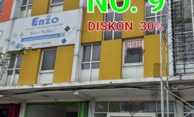 Ruko 3 lantai di pusat Kota Lamongan