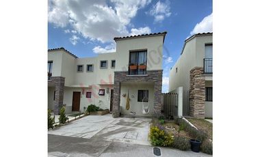 Renta casas alberca centro torreon - casas en renta en Torreón - Mitula  Casas