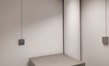 Local Comercial en Arriendo en 162.060 - Metro Santa Rosa