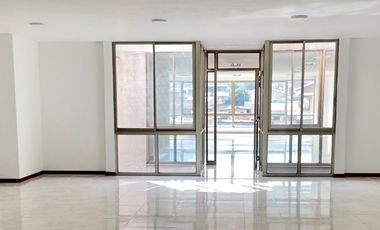 edificio en arriendo en libertadores. Cod A14506