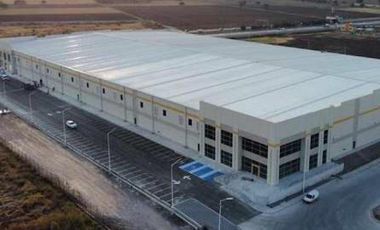 Bodega / Nave Industrial en renta en Querétaro