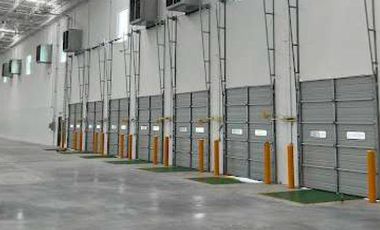 Bodega / Nave Industrial en renta en Querétaro