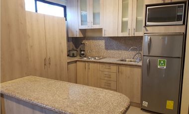 ALQUILO Departamento Semi-amoblado en Urdesa Central, Bálsamos Sur 309