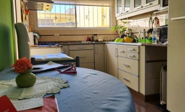 Departamento Tipo Casa en venta en Remedios de Escalada Oeste