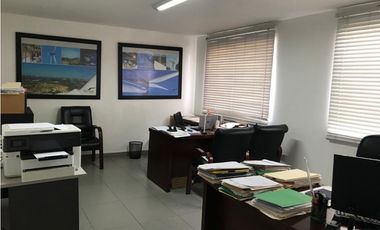 VENTA DE CASA DUPLEX EN OBARRIO