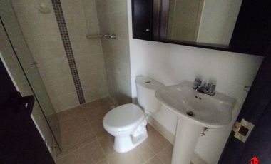 apartamento en arriendo en alto de las flores. Cod A6495