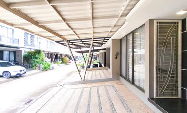 Rumah 2 Lt SHM 15 Menit ke Mall AEON BSD Dibantu KPR J-44905