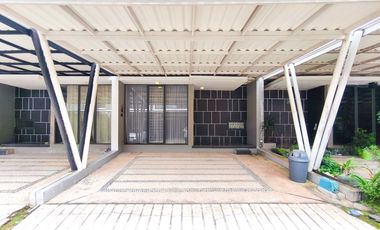 Rumah 2 Lt SHM 15 Menit ke Mall AEON BSD Dibantu KPR J-44905