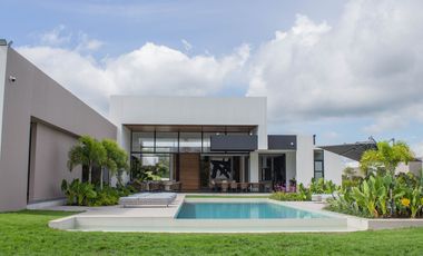 casa campestre en venta en cerritos. Cod V72