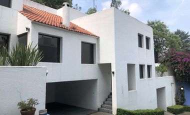 CASA EN VENTA EN CONJUNTO  LOMAS DE TECAMACHALCO