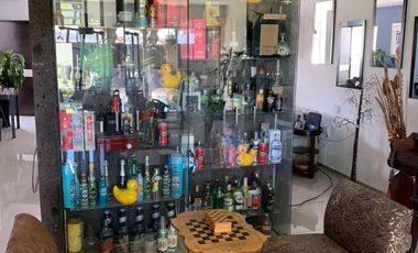 Casa sola en venta con acabados de lujo y vista panorámica desde su roof garden