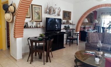 CASA EN VENTA EN FRACC VIÑEDOS TEQUISQUIAPAN