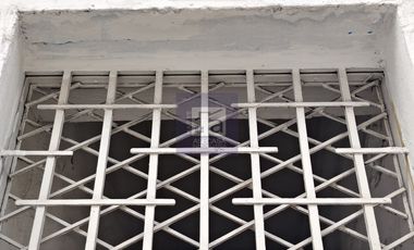 COD. 5774 - SE ARRIENDA CASA - BARRIO: CENTRO