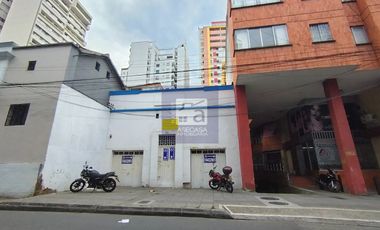 COD. 5774 - SE ARRIENDA CASA - BARRIO: CENTRO