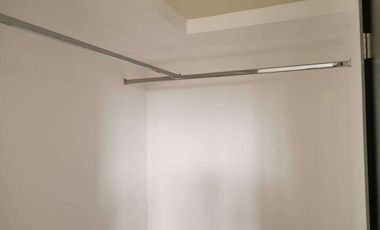 Venta de departamento en La Romareda, ave Narcisa de Jesús, planta baja.