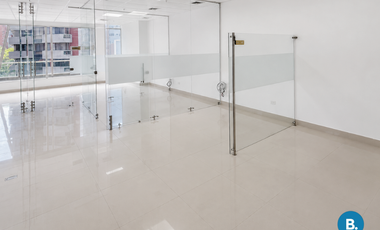 oficina en arriendo/venta en alto prado. Cod A521